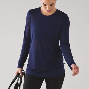 Lululemon Fit Physique Long Sleeve in Blue Size 6